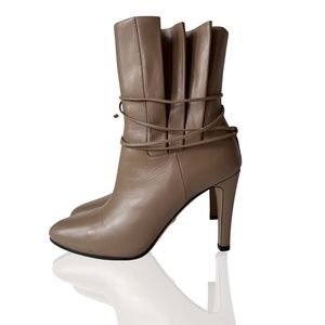 Gucci Nude Ankle Boots